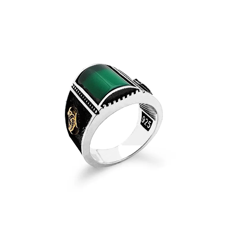 Bold Statement Rings For Fashion-Forward Women-Curved Trinity Green Stone Ring (Silver)