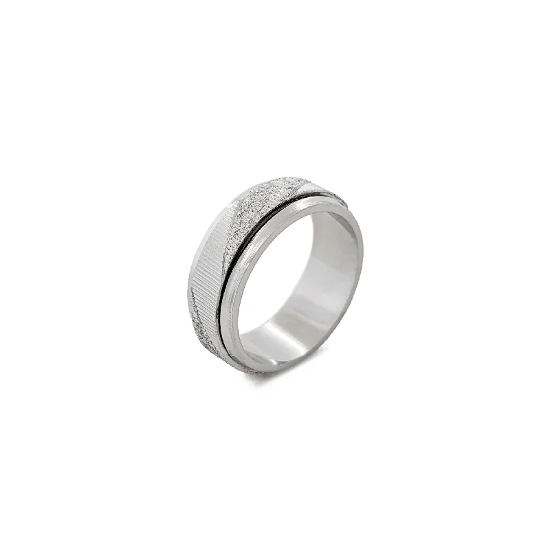 Stunning Stackable Rings For Fashion-Forward Looks-Diagonal Laser Cut Grooved Band (Silver)