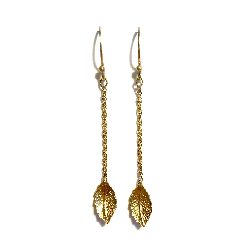 Luxurious Pearl Earrings For Weddings-Golden Leaves Suspended