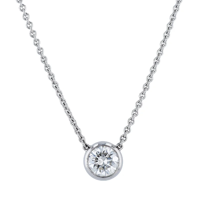 Round Diamond White Gold Pendant Necklace