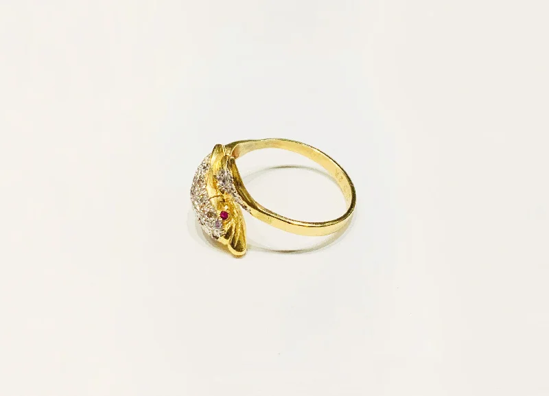 Vintage Wedding Rings For Classic Appeal-Diamond Dolphin Ring (14K).